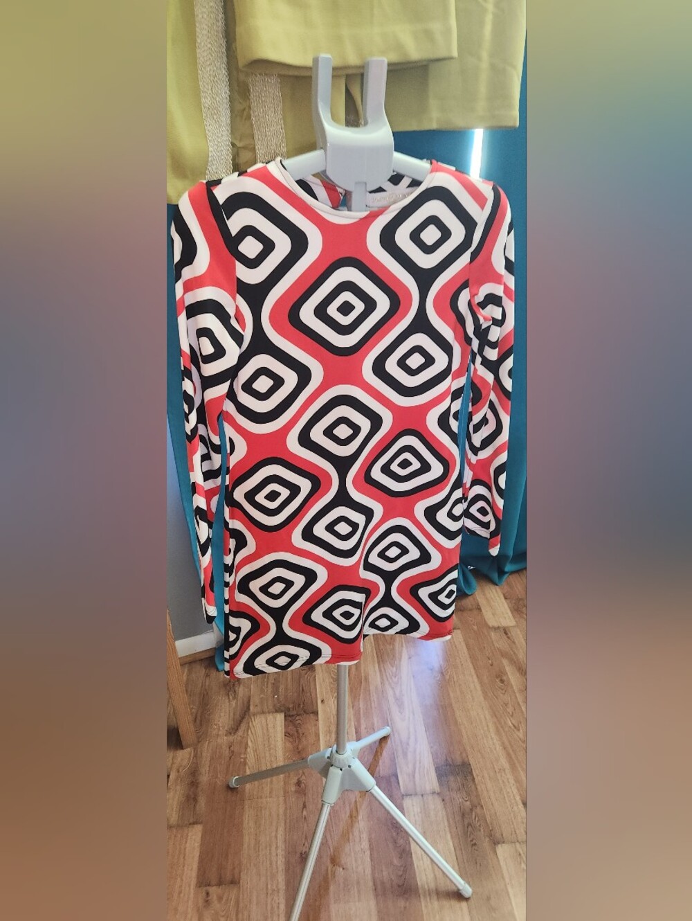 Geometric Print Long Sleeve Women's Mini Dreas